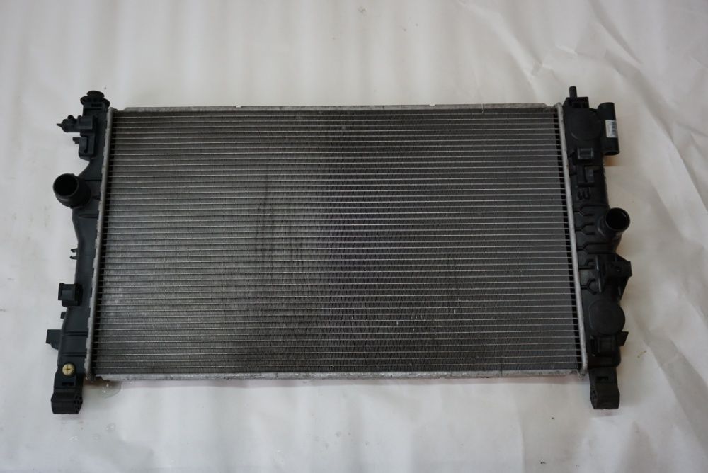 Радіатор Chevrolet Cruze\Шевроле Круз J300 1.7дизель