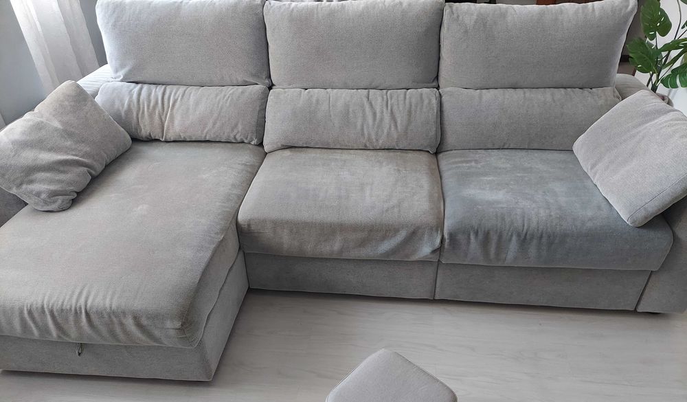 Vende-se Sofá 3 lugares c/ chaise lounge (Ikea- Eskilstuna) 450 €