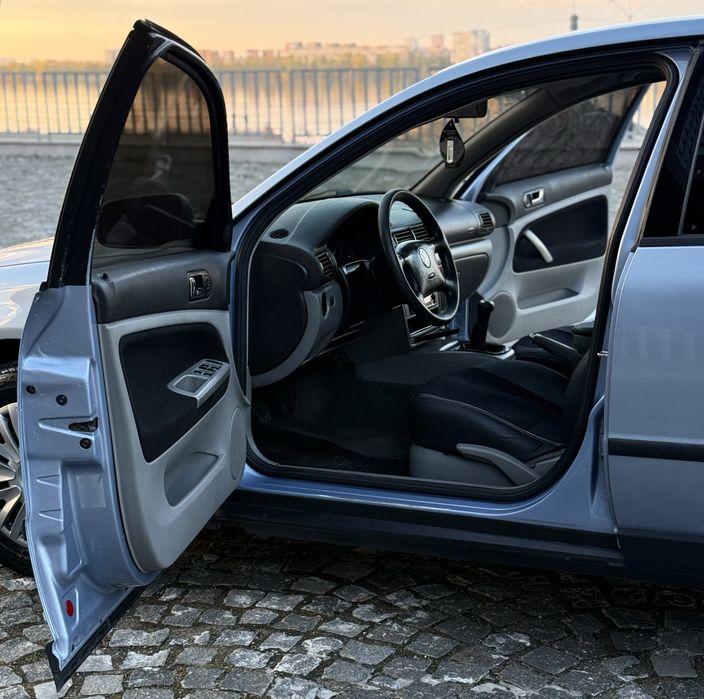 Volkswagen Passat B5 1.8 бензин