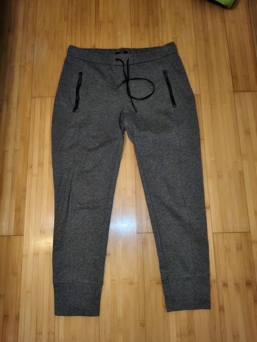 Классные брюки джоггеры