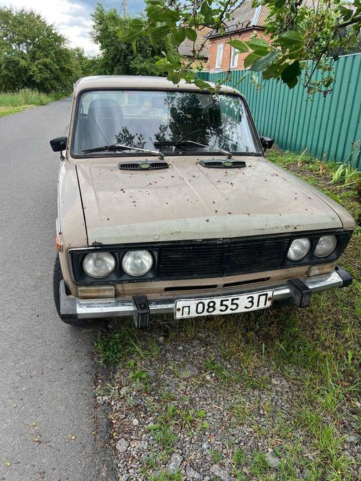 Автомобіль ВАЗ 2106