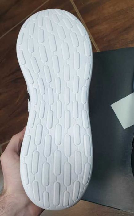 кросівки Adidas Lite racer оригінал наш 42,5 евро 43,5