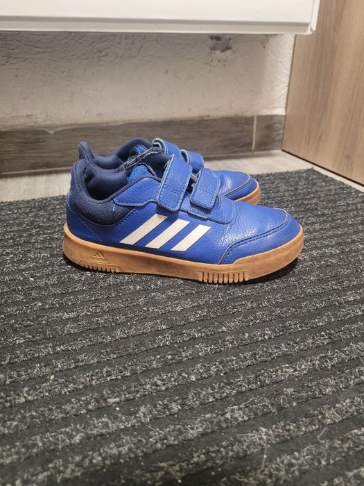 Adidas tensaur rozmiar 32