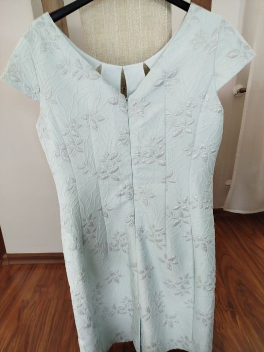 Elegancka sukienka damska