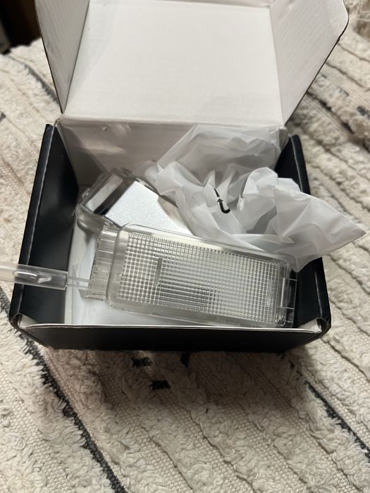 Подсветка багажника CitroenC2 3 C4 5 C6 8 DS3saxoXantiaВантажів