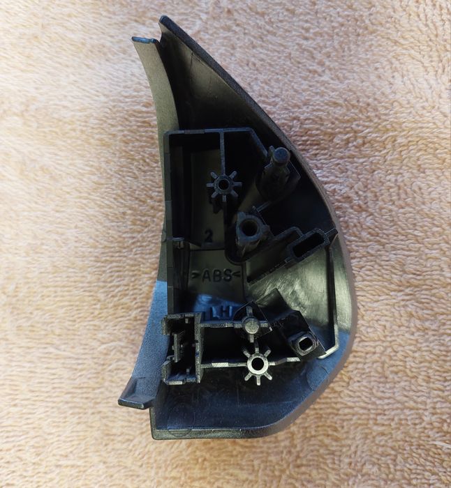 Крышка рулевого колеса Mitsubishi 8619A047