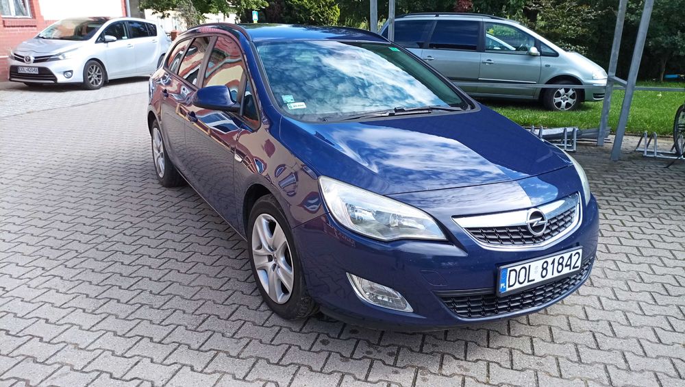 Opel Astra