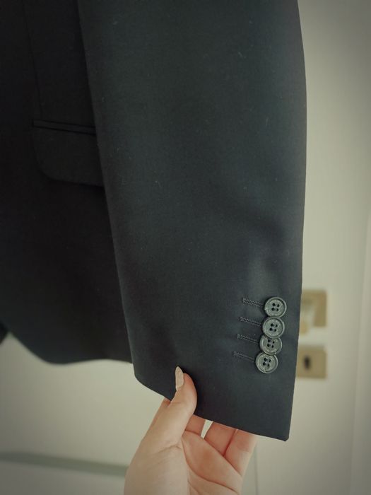 Garnitur czarny ze spodniami