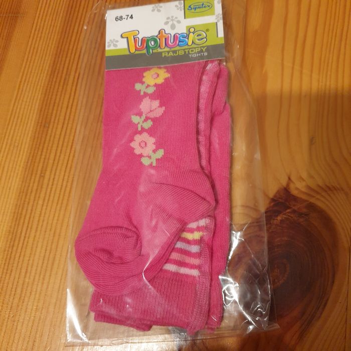 Rajstopy nowe r. 68-74