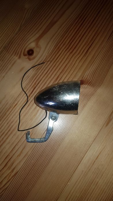 Lampa rowerowa w stylu vintage