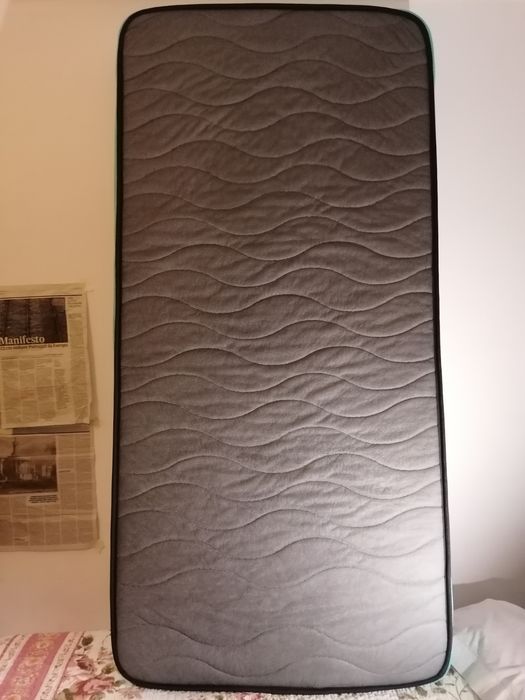 Colchão 190cm X 90cm