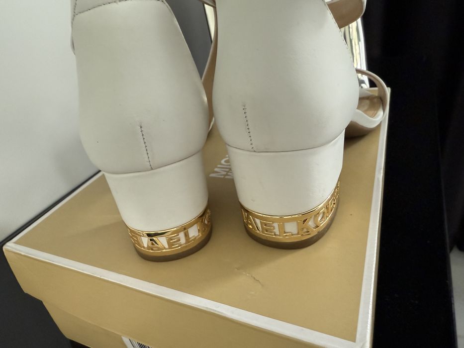 Босоніжки оригінал Miichael Kors 39 р