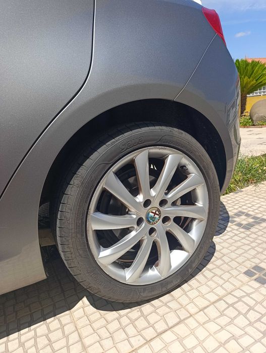 Alfa Romeu Giulieta 1.6 JTDM