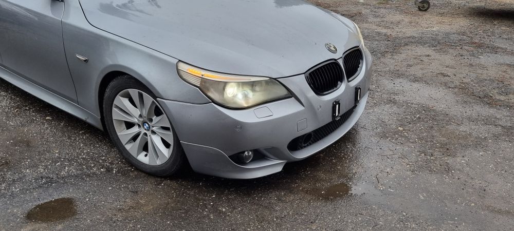 Listwa szyby listwy zgarniające czarna bmw 5 e61  komplet Shadow line