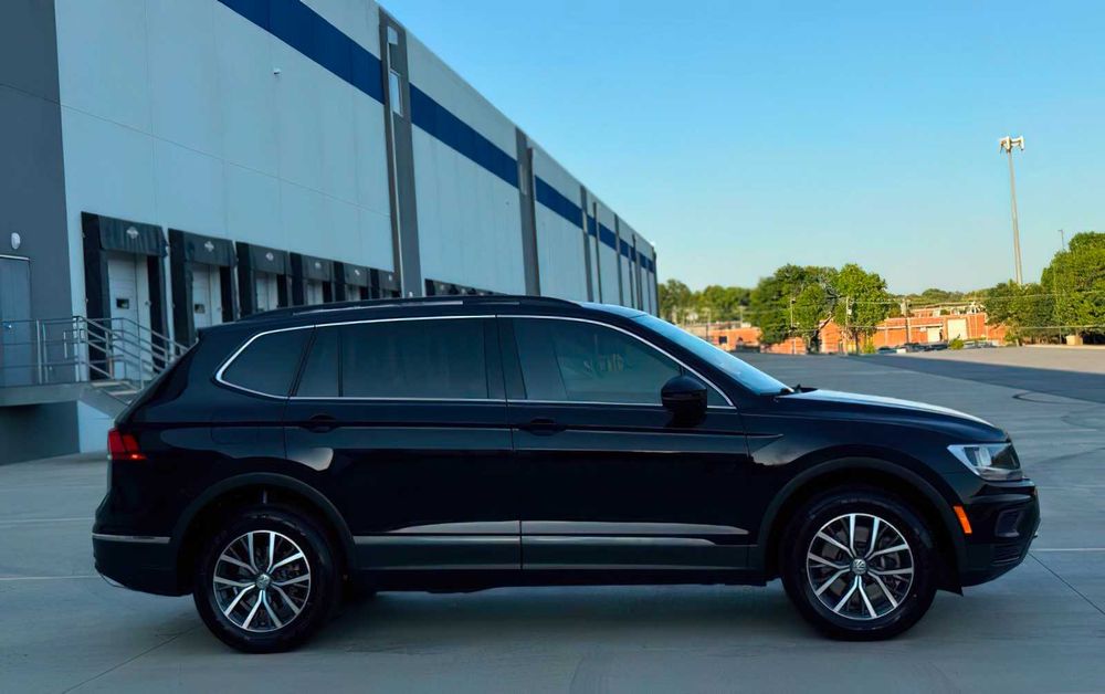 Volkswagen Tiguan SE      2020