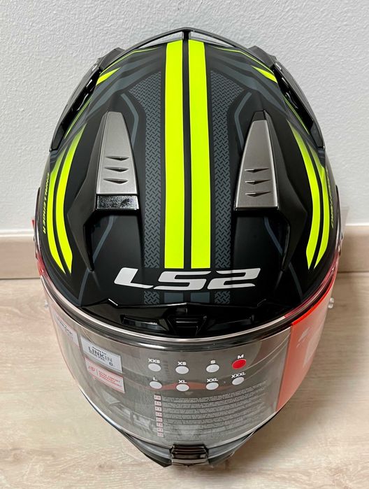 Capacete NOVO LS2 Challenger Matt Black/Fluo(44% Desconto) Em XL e XXL