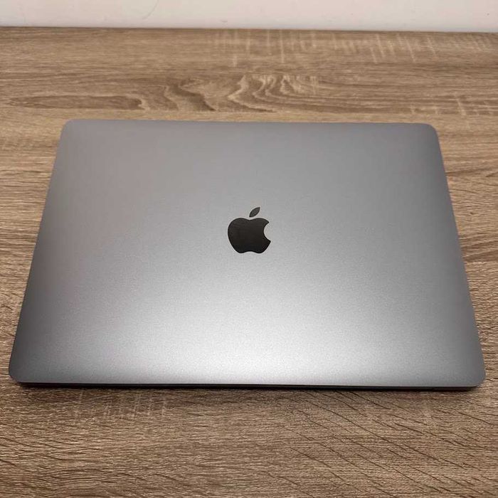 Apple Macbook Air A2337 2020 року M1 / 8Gb / SSD 256Gb (код: M1162)