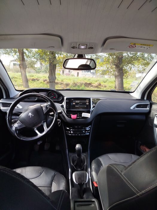 Peugeot 2008 1.6Hdi — photo 4