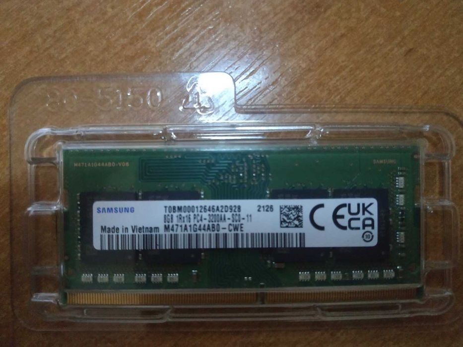 Оперативная память Samsung DDR4 8gb 3200MHz.Для ноутбука.Цена за 2 шт.
