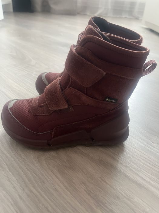 Продам зимові сапожки Ecco