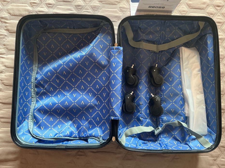 VIP COLLECTION Walizka Kabinowa 18” Sparta_18_Blue