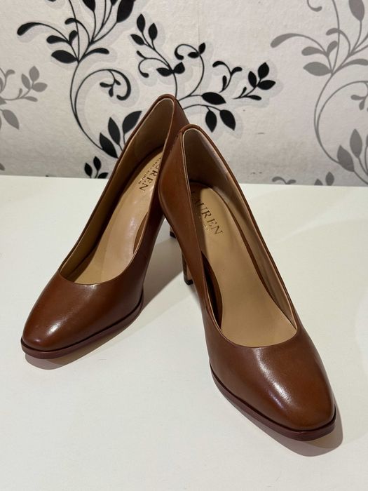 Жіночі туфлі RALPH LAUREN, 36.5р
