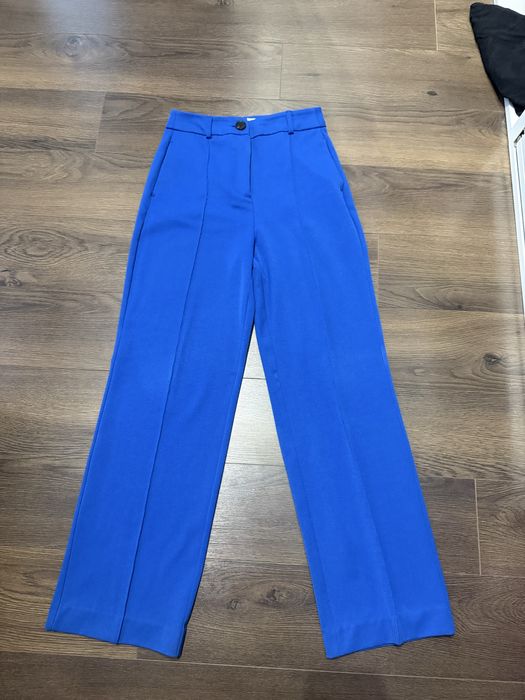 Spodnie damskie materiałowe Reserved xs