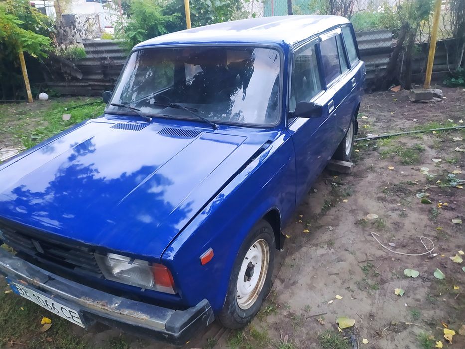 продам  универсальчик  2005  года