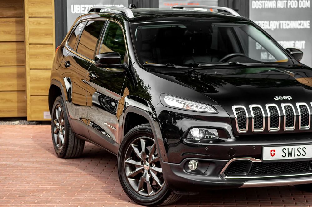 Jeep Cherokee 2,0 TD 4X4 Nawigacja Kamera Cofania Panorama Dach Podgrzewane Fotele