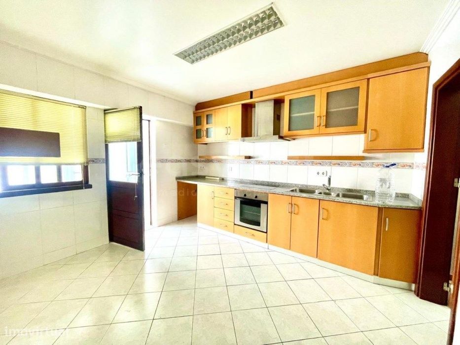 Apartamento T3 duplex, localizado no centro da cidade da Guarda