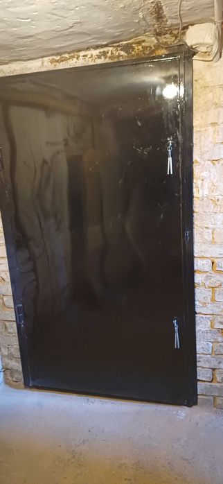 Drzwi do piwnicy