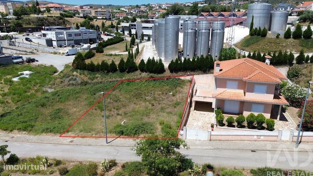Terreno em Murça de 437,00 m2