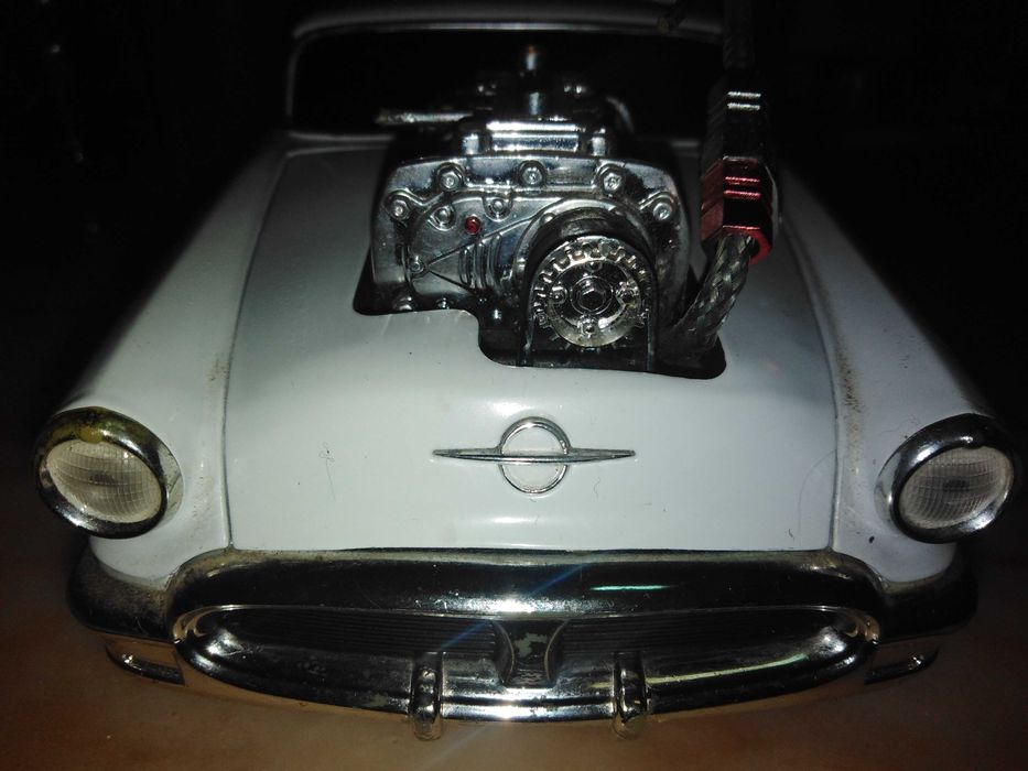 Chevrolet Miniatura esc. 1/18