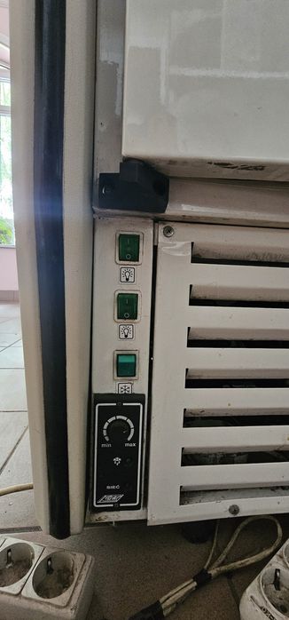Холодильна вітрина COLD W-12 SGSN, 1,235 м, б/в, відмінний стан