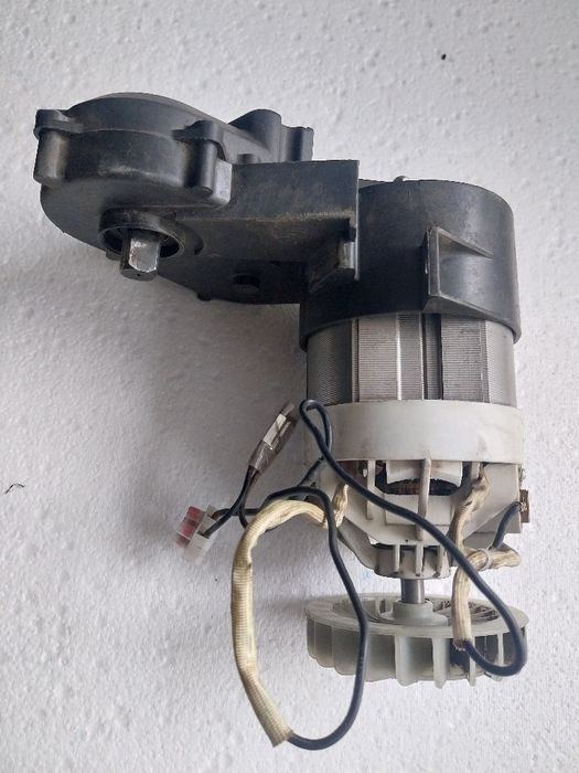 Silnik 1400W wertykulatora Einhell