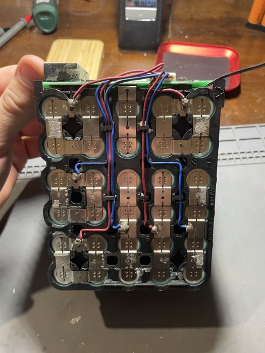 Regeneracja baterii odkurzaczy bezprzewodowych