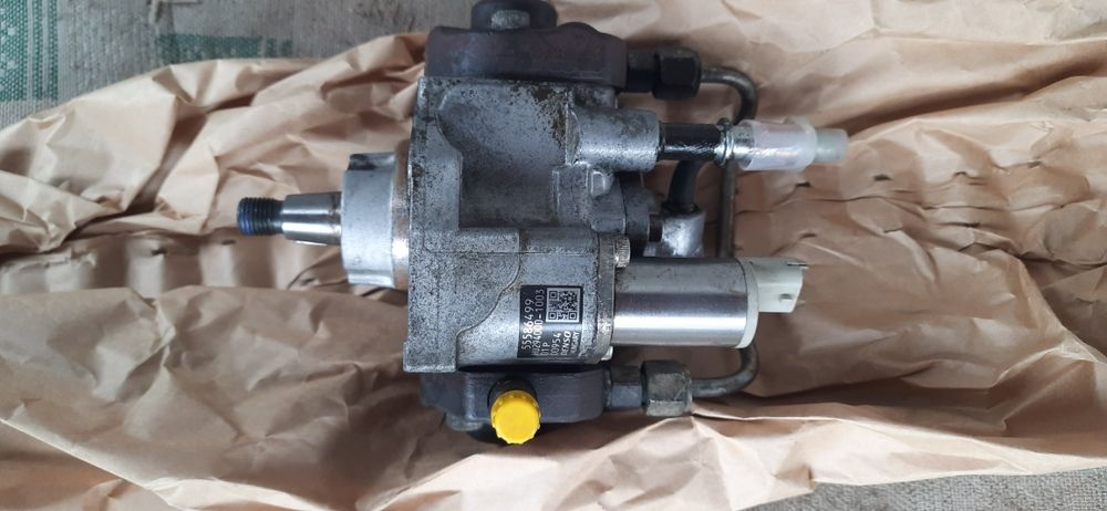 Насос ТНВД opel 1.7 denso 55586499