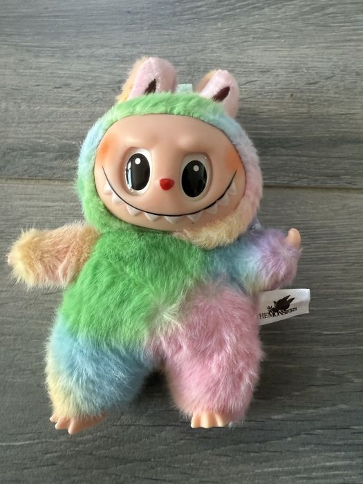 Labubu Rainbow Packed and Sealed64552312078082120