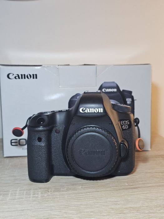 Canon EOS 6D + Canon 50mm f1.8 STM + Canon 28mm f2.8