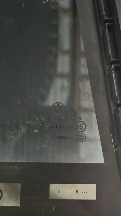 Szyba i mechanizm BMW G31