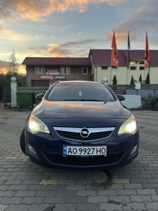 Opel Astra Sport Tourer