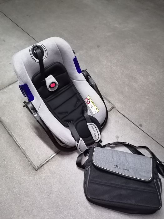 Carrinho de passeio Jane Trio Ovo e alcofa