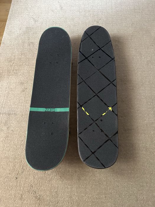 2 skates profissionais 130€