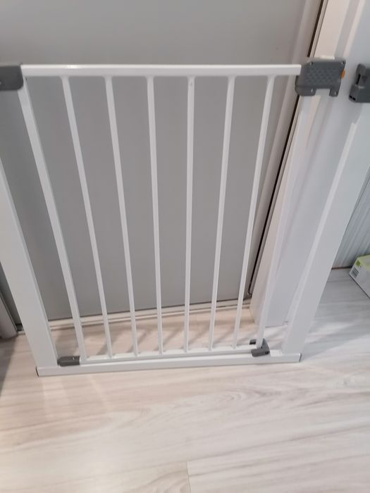 Barierka zabezpieczająca dla dziecka