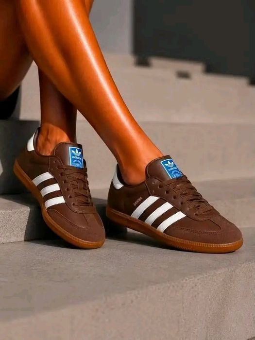 Buty damskie 
35-39
Wysyłka pobraniowa 
Zapraszam