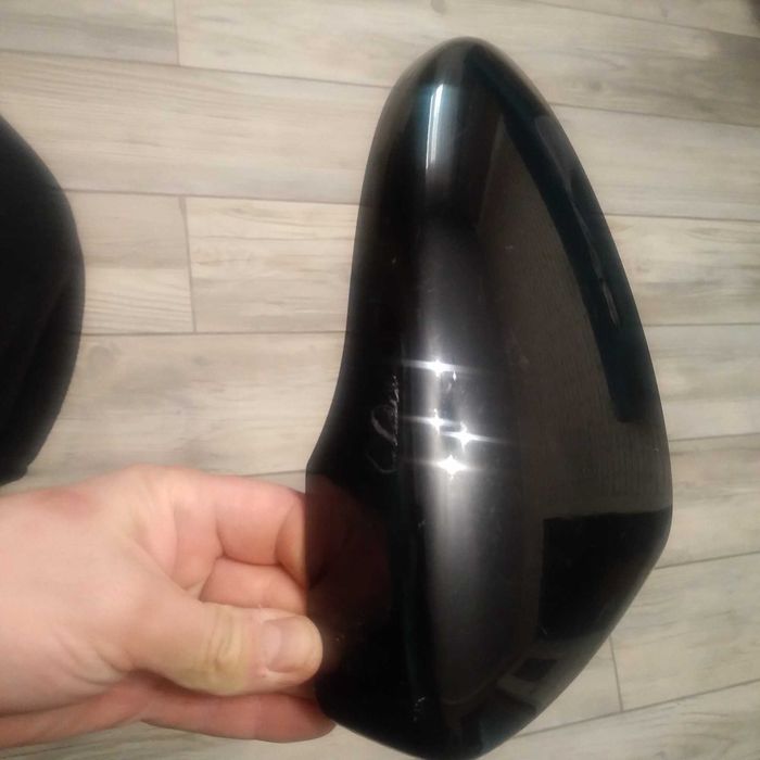 Накладка правого дзеркала Passat cc