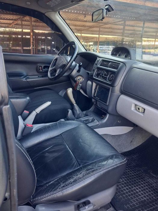 Mitsubishi Pajero Sport 2004