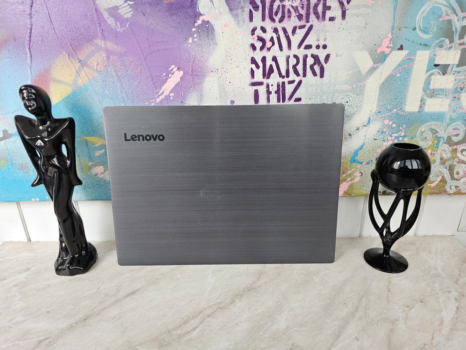 Ноутбуки Lenovo V330-14 (i5/8/256)