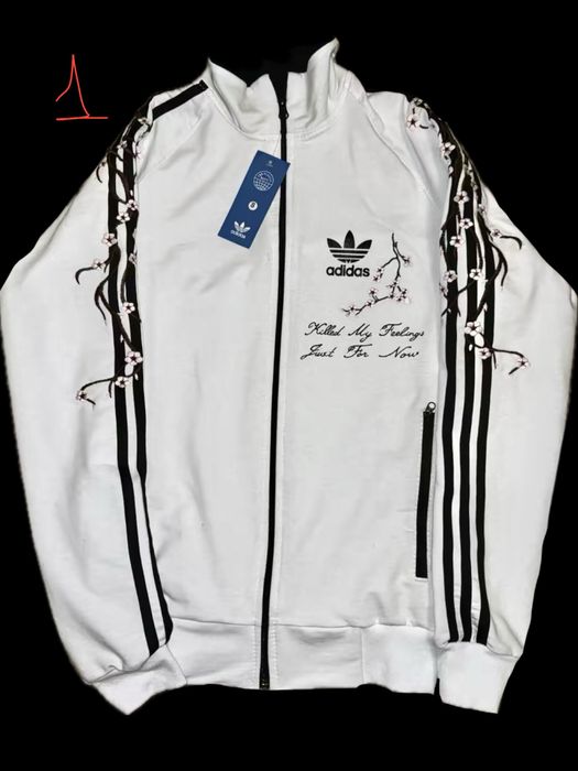 Кастом новий оригінал світшот Adidas з сакурою: 2 000 грн