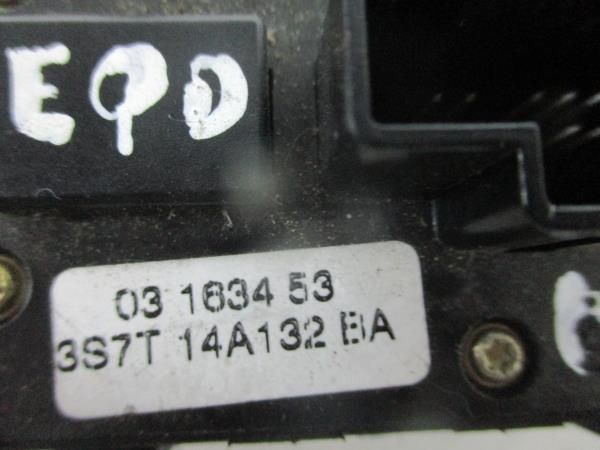 Comando / botão / interruptor vidros frente esquerdo FORD Mondeo III (65515088638465124